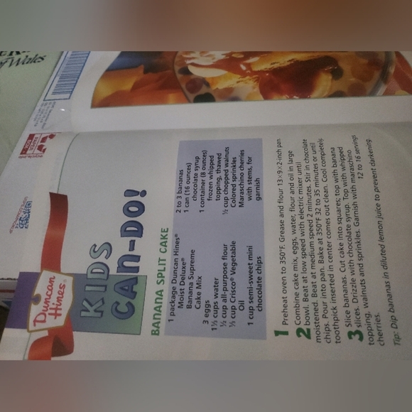 Duncan Hines Bake It Easy Cookbook Revipes Use Boxed Cake Mix + More - Picture 7 of 11